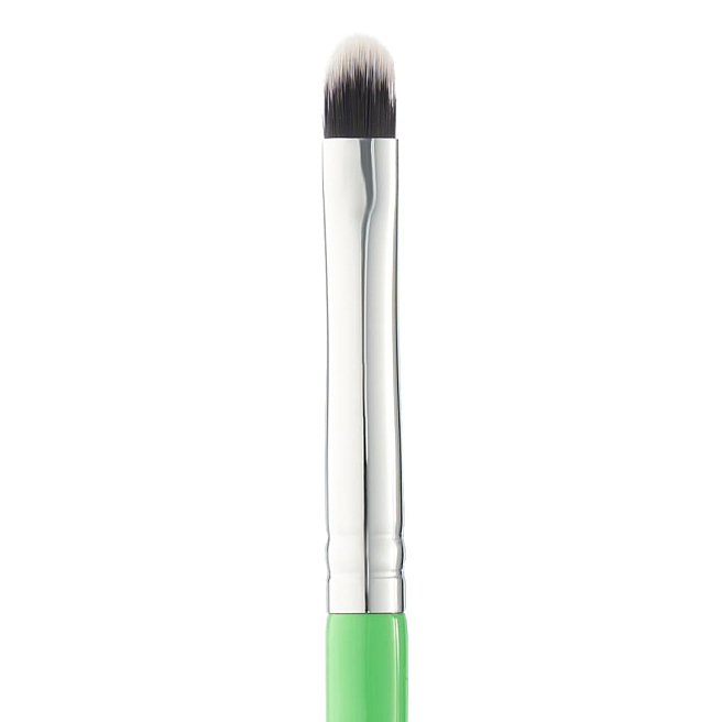 GREEN Кисть для карандашной техники «ювелирный макияж»