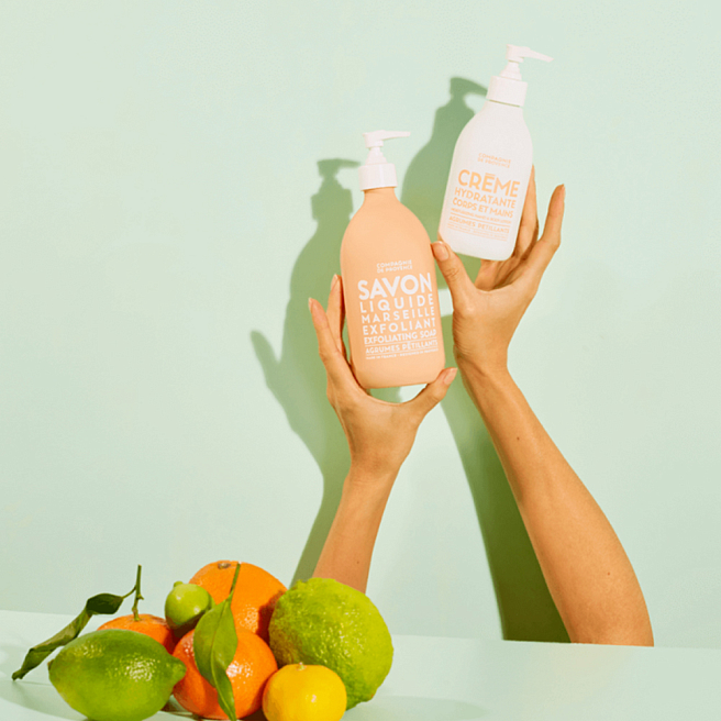 Sparkling citrus moisturizing hand and body lotion 300мл - увлажняющий лосьон для тела и рук